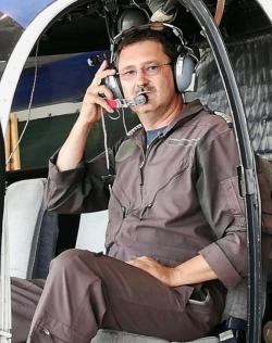 Cel mai experimentat tehnic de bord al aviației MAI Maistrul militar principal Sorin Ion, din Constanţa, a salvat un copil de ziua lui    