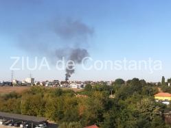 Arde o casă pe strada Veteranilor din Constanţa (FOTO+VIDEO)       