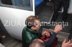 Imagini cu Radu Mazăre! Fostul primar al Constanței, scos din Palatul de Justiție și băgat într-o dubă ANP (Galerie foto)  