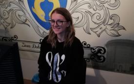 Interviu online cu Eva Marinescu, scrimeră campioană la CSS1 Constanţa   „Nu-mi venea să cred pe cine am în faţa mea. Eram foarte fericită“ 