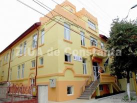 Director şcolar constănţean, demis pentru că folosea prea mult ştampila liceului. Cum s-a terminat cazul