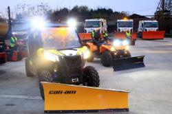 Polaris M Holding va deszăpezi Constanța. Peste zece tone de material antiderapant (galerie foto)