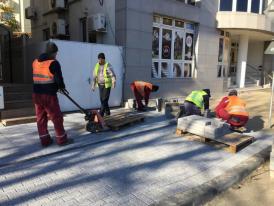 SC Confort Urban SRL reabilitează trotuarele de pe două bulevarde din Constanța (galerie foto)