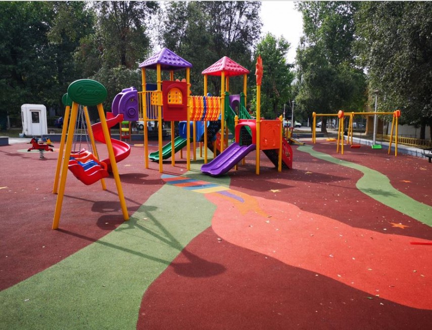 reabilitarea si modernizarea locurilor de joaca din constanta continua galerie foto 707559