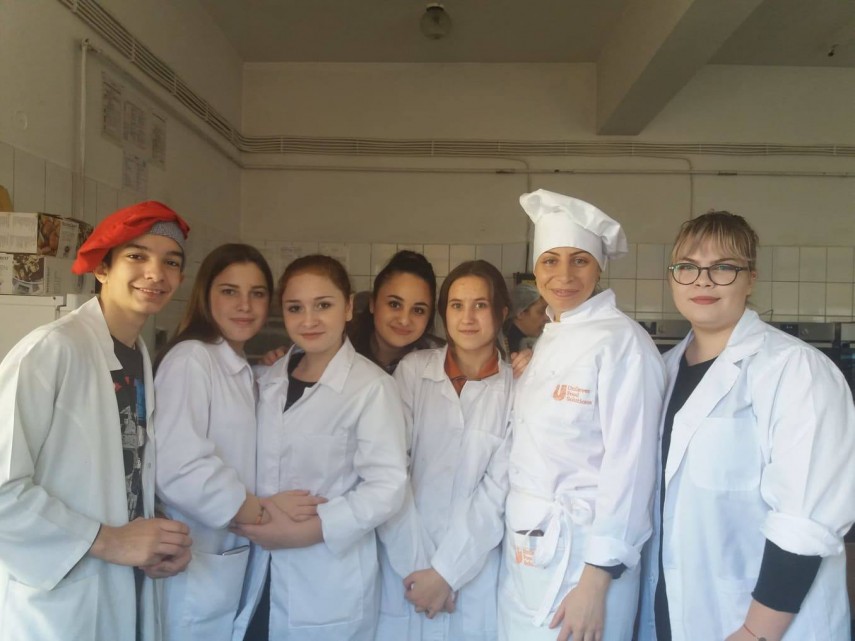 exemplu de bune practici intre liceul tehnologic gheorghe miron costin si scoala gimnaziala nr 18 jean