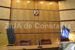 Mită, 50 de euro  Trei ani de închisoare pentru şeful unui port din cadrul Căpităniei Măcin