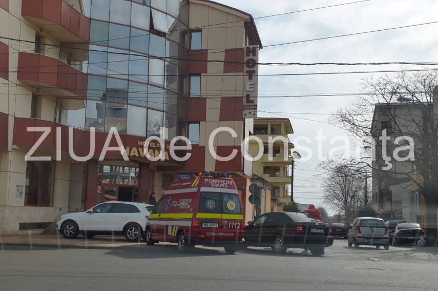 accident rutier pe strada stefan mihaileanu din constanta un taxi implicat pasagera la spital galerie
