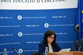 Consultare publică privind funcționarea unităților de învățământ preuniversitar cu statut de unități-pilot   Vor fi testate noi modele curriculare și de carieră didactică