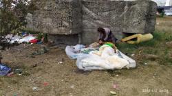 Constănțeanul supărat Locuitorii din zona Far reclamă mizeria și infracționalitatea crescută. Persoane fără adăpost s-au “cazat” între porțile 5 și 6 din municipiu (galerie foto)