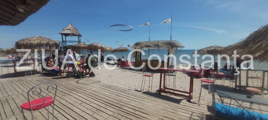 fororeportaj melodia valurilor marii pe plaja de la vama veche nisipul din nou populat 720928