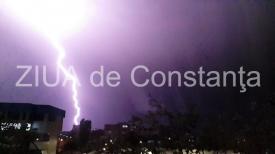ANM Cod galben de furtună, în județul Constanța. Grindină, descărcări electrice și vânt puternic