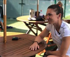 Imaginea favorită a Simonei Halep de la o sesiune media la Wimbledon 2019. Mesajul campioanei