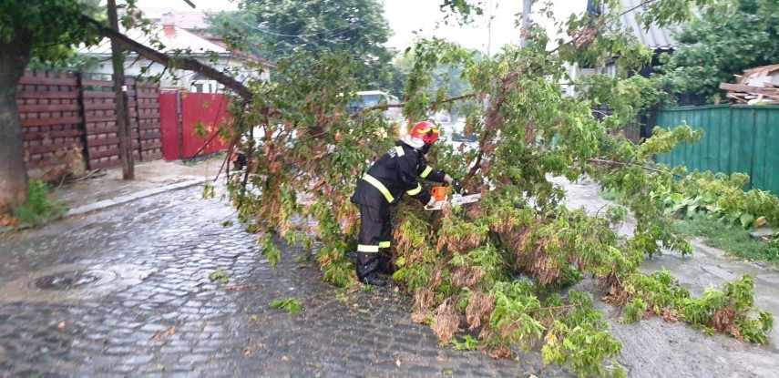 codul portocaliu a facut ravagii in tulcea galerie foto 723468
