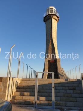 Se ridică un gard împrejurul Farului Carol I (galerie foto și video)