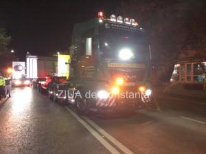 Utilaje pentru industria chimică se îndreaptă spre Portul Constanța. Transporturi agabaritice