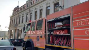 Constanța Pompierii acţionează pe strada Traian. De ce intervin  