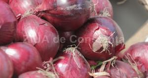 Ceapa roșie ajută la eliminarea toxinelor din organism