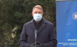 Klaus Iohannis vizitează centrele de vaccinare de la Romexpo    