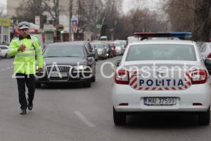 Un tânăr de 18 ani din Valu lui Traian s-a ales cu dosar penal. Ce au constatat poliţiştii de la Rutieră 