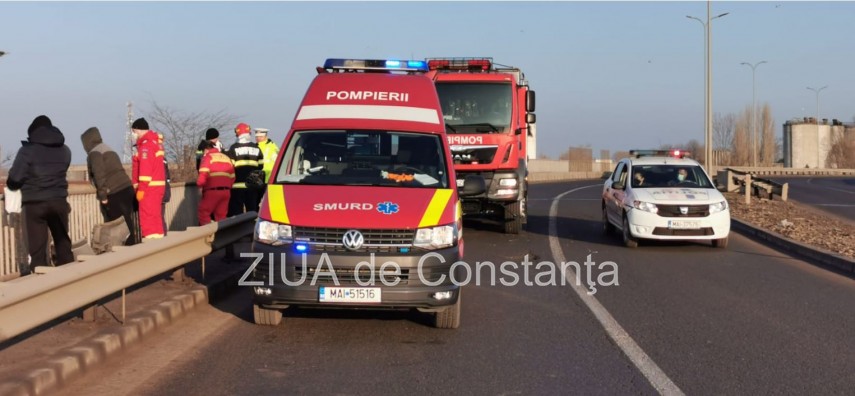 constanta o masina a cazut de pe podul ipmc galerie foto video 741279
