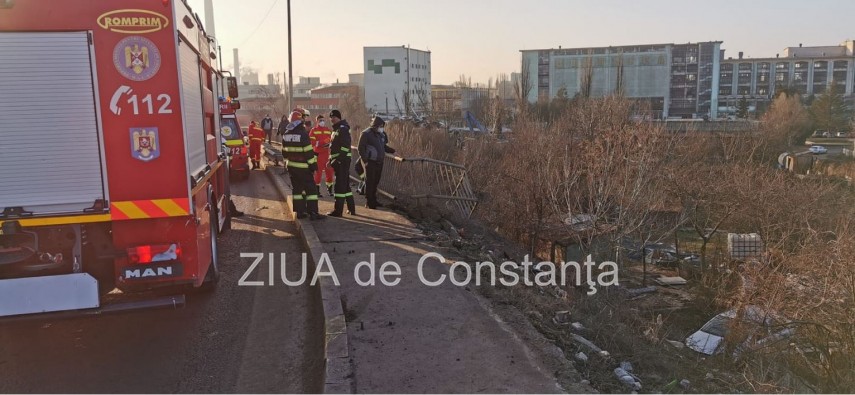 constanta o masina a cazut de pe podul ipmc galerie foto video 741279
