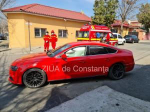 Constanța Accident rutier la intersecția străzilor Făgetului cu Chiliei. Impact între un Audi și un Volkswagen         