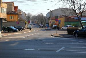 Atenție șoferi! Străzile Nicolae Iorga, Ion Rațiu și Poporului devin de marți cu sens unic