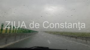 Infotrafic Plouă pe A2 și A4. Cum se circulă și ce recomandă poliția rutieră 