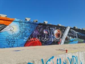 Fotoreportaj Digul din Portul Tomis prinde culoare