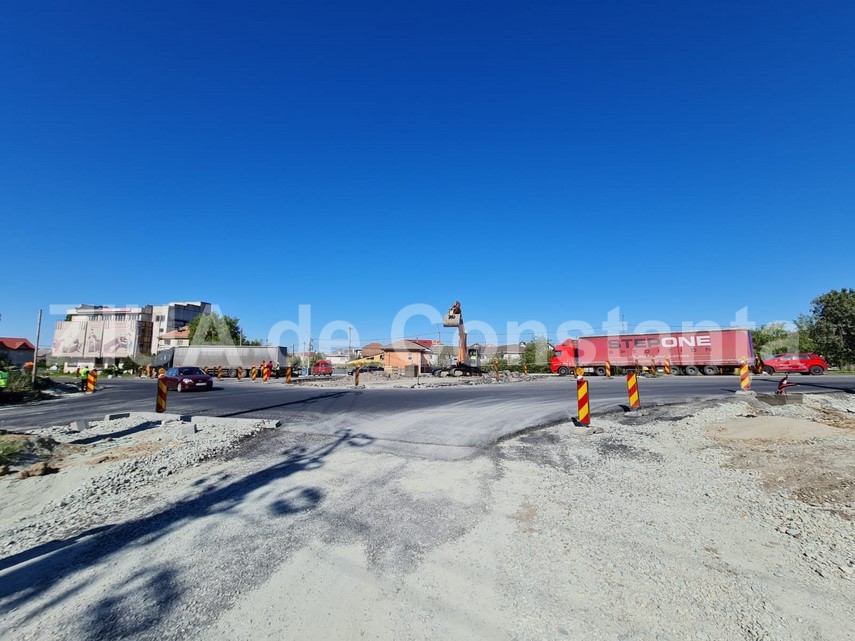 sensul giratoriu de la lazu construit de un investitor privat a prins contur 746653