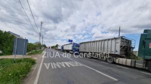 LIVE Încă șase tiruri încărcate cu șpan, oprite la PTF Vama Veche de către polițiștii de frontieră         