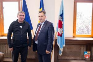 Constanţa Discuţii între Gică Hagi şi Mihai Lupu pe marginea proiectului de fuziune dintre FC Farul şi FC Viitorul