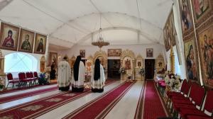Biserica Ortodoxă prăznuiește Sfânta Treime. Sfințire de troiță în județul Constanța