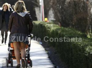 Persoanele care evacuează mamele care alăptează în spațiile publice vor fi sancționate cu amendă de până la 2.000 de lei