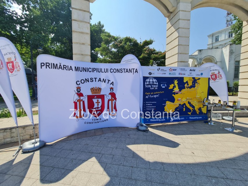 noi participanti la turul de ciclism al europei cu biciclete dotate cu panouri solare au ajuns la constanta