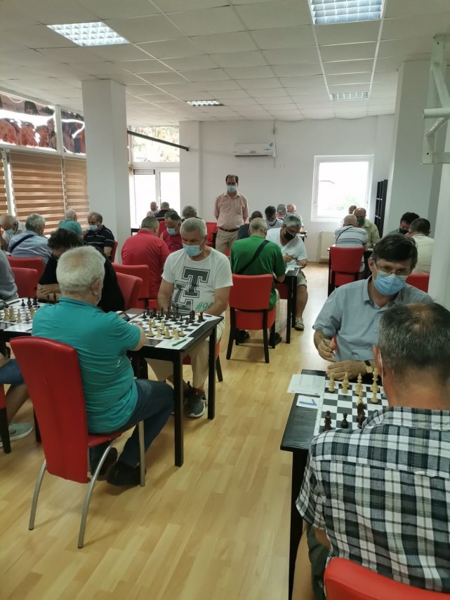 sah la techirghiol se disputa trofeul mircea pavlov si campionatul national de veterani 751630