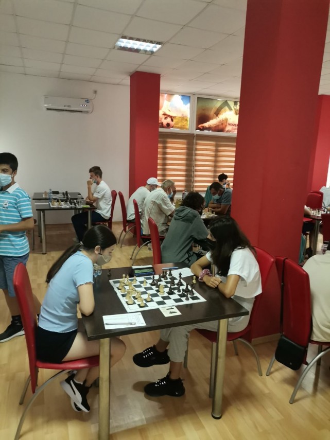 sah la techirghiol se disputa trofeul mircea pavlov si campionatul national de veterani 751630