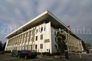 Gabriela-Florina Buzatu este, oficial, secretarul general al Prefecturii 