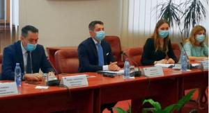 Ordinul de protecție se extinde la o categorie mai largă de victime. Pe cine vizează Ministerul Justiției. Victime protejate cu bani de la infractori  