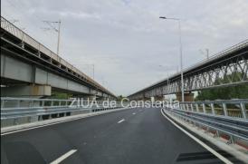 Centrul Infotrafic Cum se circulă pe principalele drumuri sau autostrăzi.  Unde sunt devieri sau restricții în trafic 