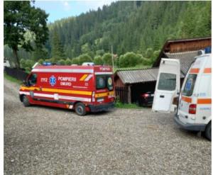 Tată și fiu loviți de trăsnet în județul Suceava (galerie foto)  