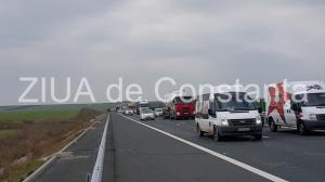 Accident rutier grav pe A2. Zece persoane implicate  