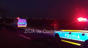 Accident pe A4. Un Logan a intrat într-un tir
