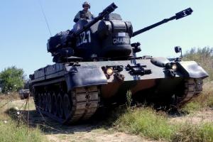 Geparzii Dobrogeni, exercițiu de antrenament în teren, în poligonul Murfatlar