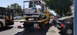 Peste 50 de mașini fără stăpân sau abandonate din Constanța, ridicate de polițiștii locali