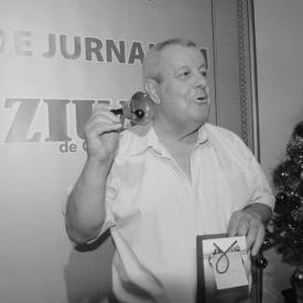 In Memoriam. Emilian ANDREI, redactor șef ZIUA de Constanța „Nu fiți triști, Nea Andrei n-a murit! El va trăi veșnic în inimile noastre, atât timp cât vor bate!“