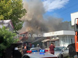 LIVE Incendiu violent la terasa Motor din stațiunea Mamaia. Focul se extinde! (galerie foto+video)                        