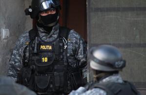 Percheziții în Constanța! Trafic de minori și proxenetism. Un bărbat lăsat inițial în libertate, arestat preventiv