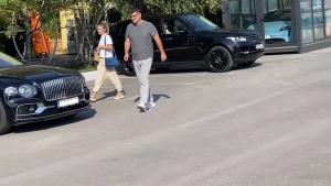 Simona Halep, pregătiri de nuntă. Campioana, alături de Toni Iuruc și de părinții ei, la „Fratelli“ (galerie foto + video)     