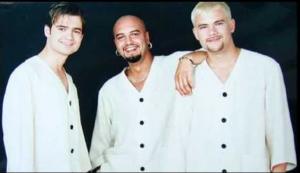  24 de ani de la înființarea trupei 3 Sud Est! Ce au postat artiștii constănțeni pe pagina de socializare (video) 